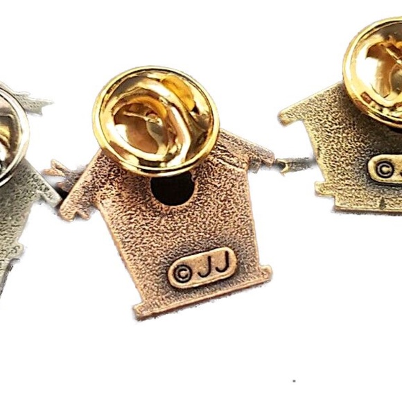 Vintage JJ Jonette  pins Bird House theme - Picture 6 of 6
